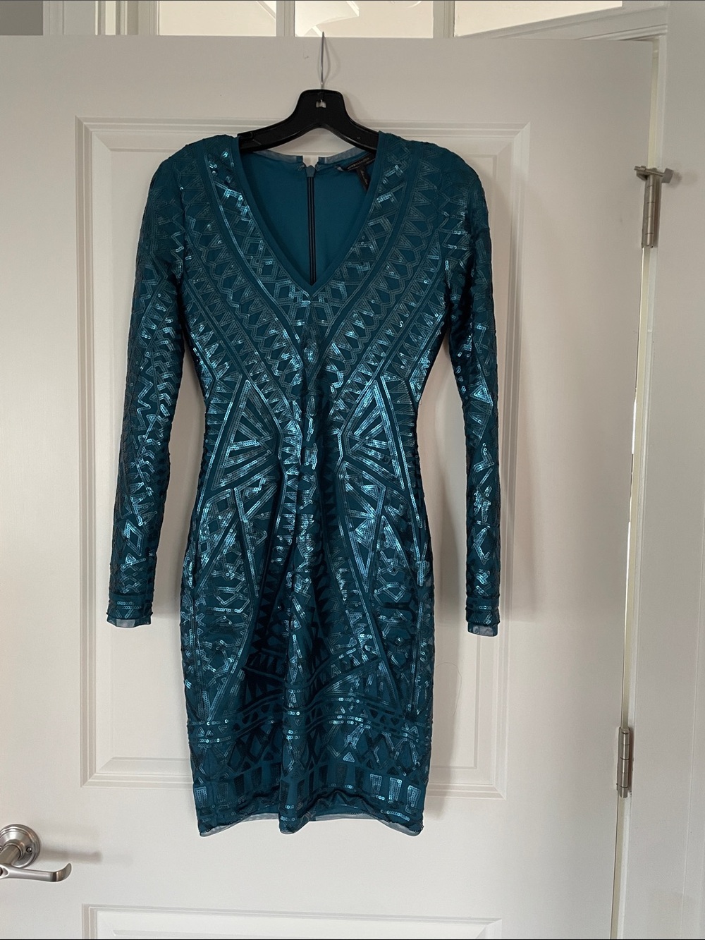 BCBGMaxAzria Teal Long-Sleeve Sequin V-Neck Bodycon Dress